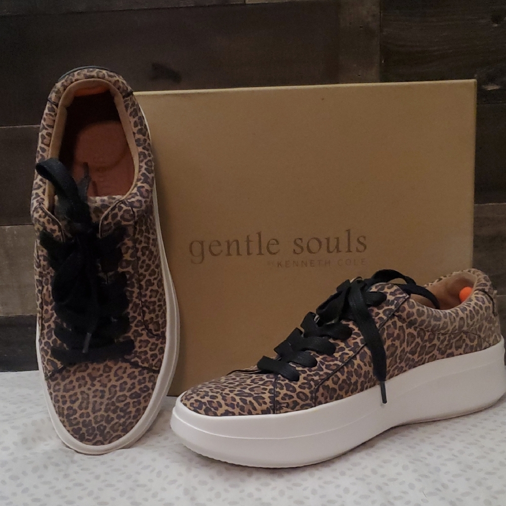 Gentle Souls by Kenneth Cole Women's Leopard Print Sneakers